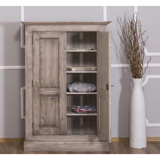 biely policova skrina country masivne drevo klasicky velky spalna satnik ulozny mediteranska provensalsky provence interierovy dizajn jedinecny nabytok na mieru lameridiana rustikalny.jpg